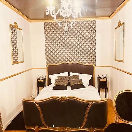 Jacuzzi Love Room Париж Экстерьер фото