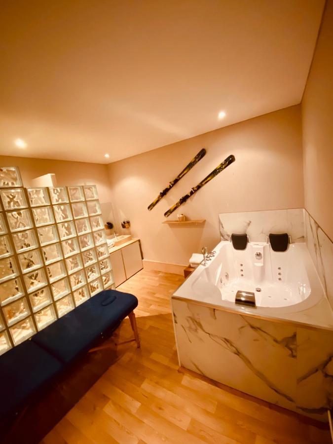 Jacuzzi Love Room Париж Экстерьер фото